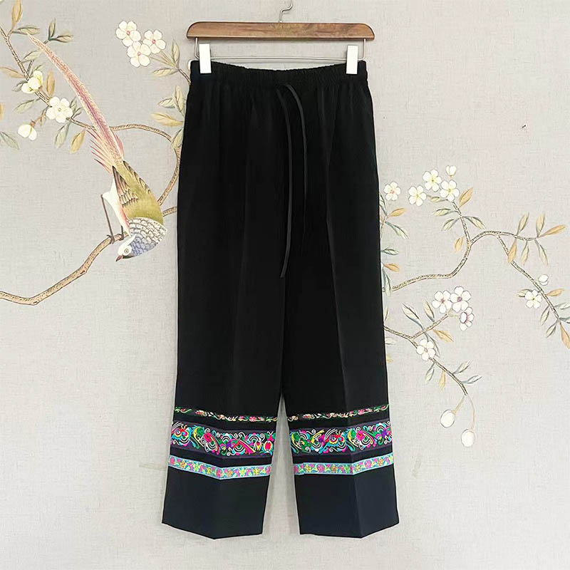 How to prevent exposed threads during the sewing process of thickened straight-leg trousers?